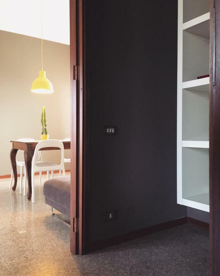 Sunny Family Apartment In Villa - Humanitas Forum Ieo Пьеве-Эмануэле Экстерьер фото