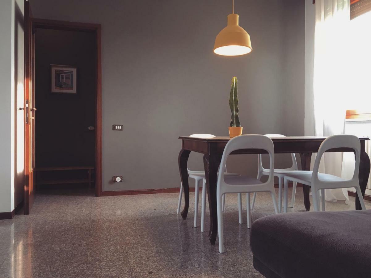 Sunny Family Apartment In Villa - Humanitas Forum Ieo Пьеве-Эмануэле Экстерьер фото