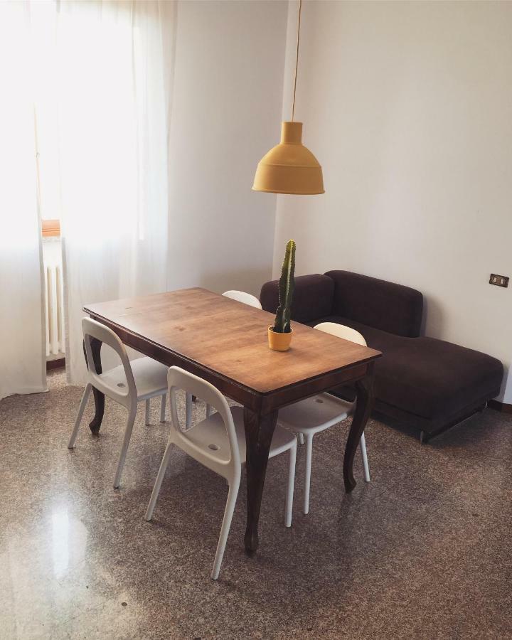 Sunny Family Apartment In Villa - Humanitas Forum Ieo Пьеве-Эмануэле Экстерьер фото